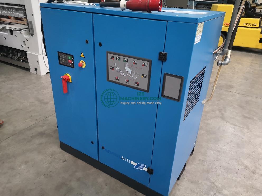 VİDALI KOMPRESÖR GRASSAIR RLR 30 22 KW